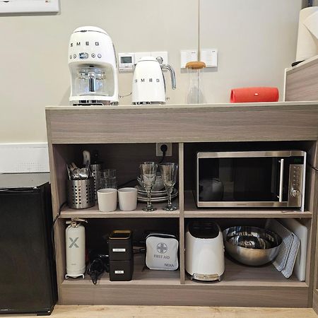 Forest Capsule Uddevalla Luaran gambar